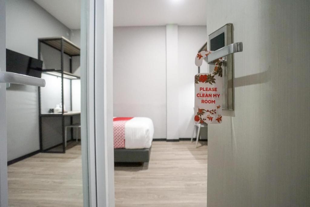 Oyo 568 Rajawali Homestay Παλεμπάνγκ Εξωτερικό φωτογραφία