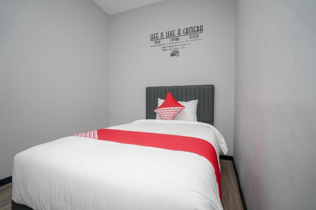 Oyo 568 Rajawali Homestay Παλεμπάνγκ Εξωτερικό φωτογραφία
