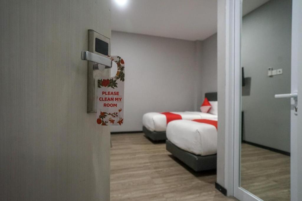 Oyo 568 Rajawali Homestay Παλεμπάνγκ Εξωτερικό φωτογραφία