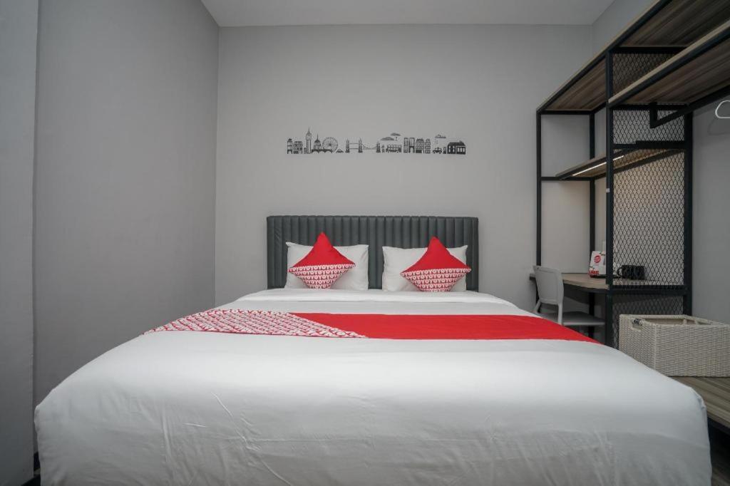 Oyo 568 Rajawali Homestay Παλεμπάνγκ Εξωτερικό φωτογραφία