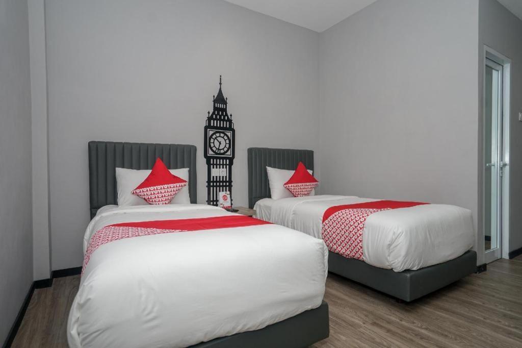 Oyo 568 Rajawali Homestay Παλεμπάνγκ Εξωτερικό φωτογραφία