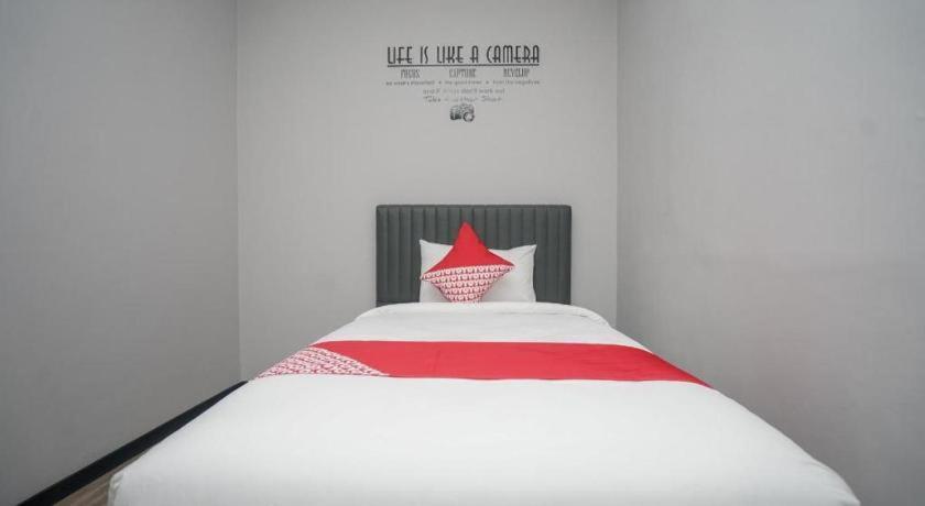 Oyo 568 Rajawali Homestay Παλεμπάνγκ Εξωτερικό φωτογραφία